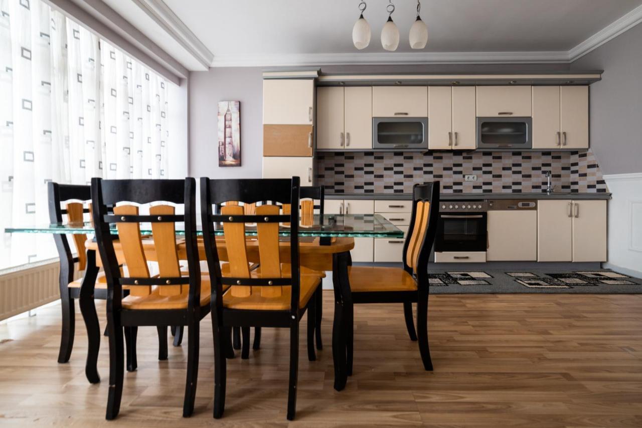 Cedartree Prishtina Lejlighed Pristina Eksteriør billede