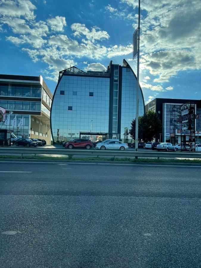 Cedartree Prishtina Lejlighed Pristina Eksteriør billede